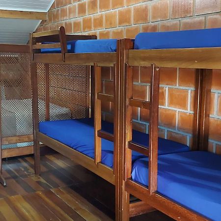Chale Borasol Martim De Sa Piscina 600Mts Da Praia Apartment Caraguatatuba Bagian luar foto